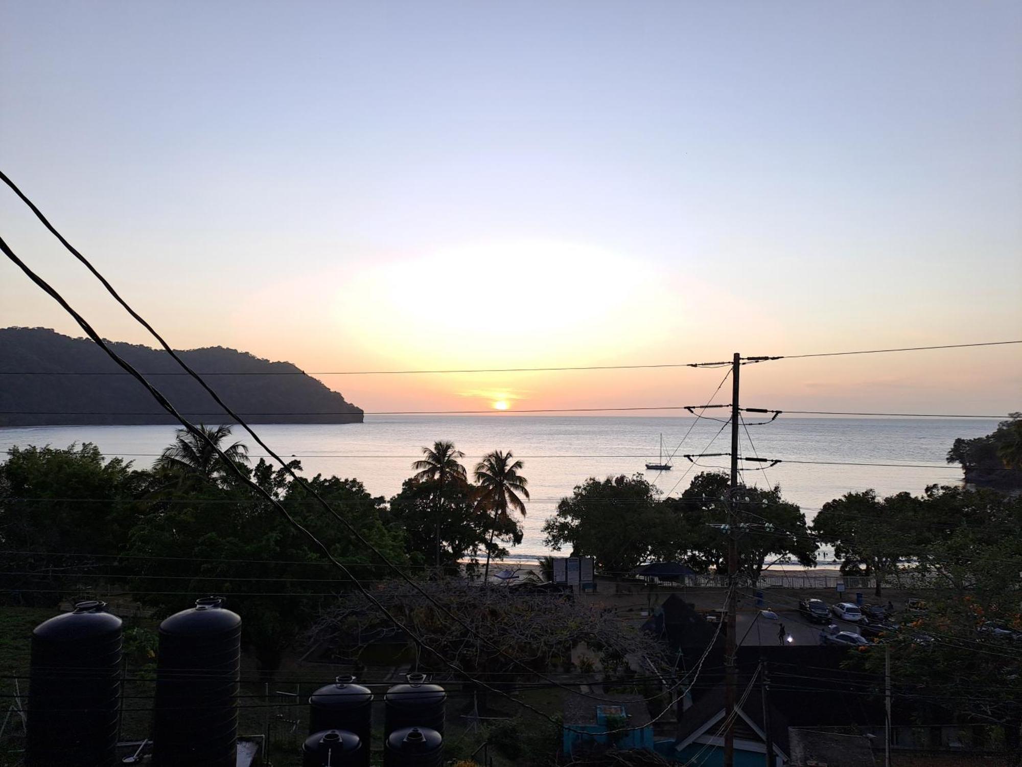 Las Cuevas Beach Lodge Екстериор снимка