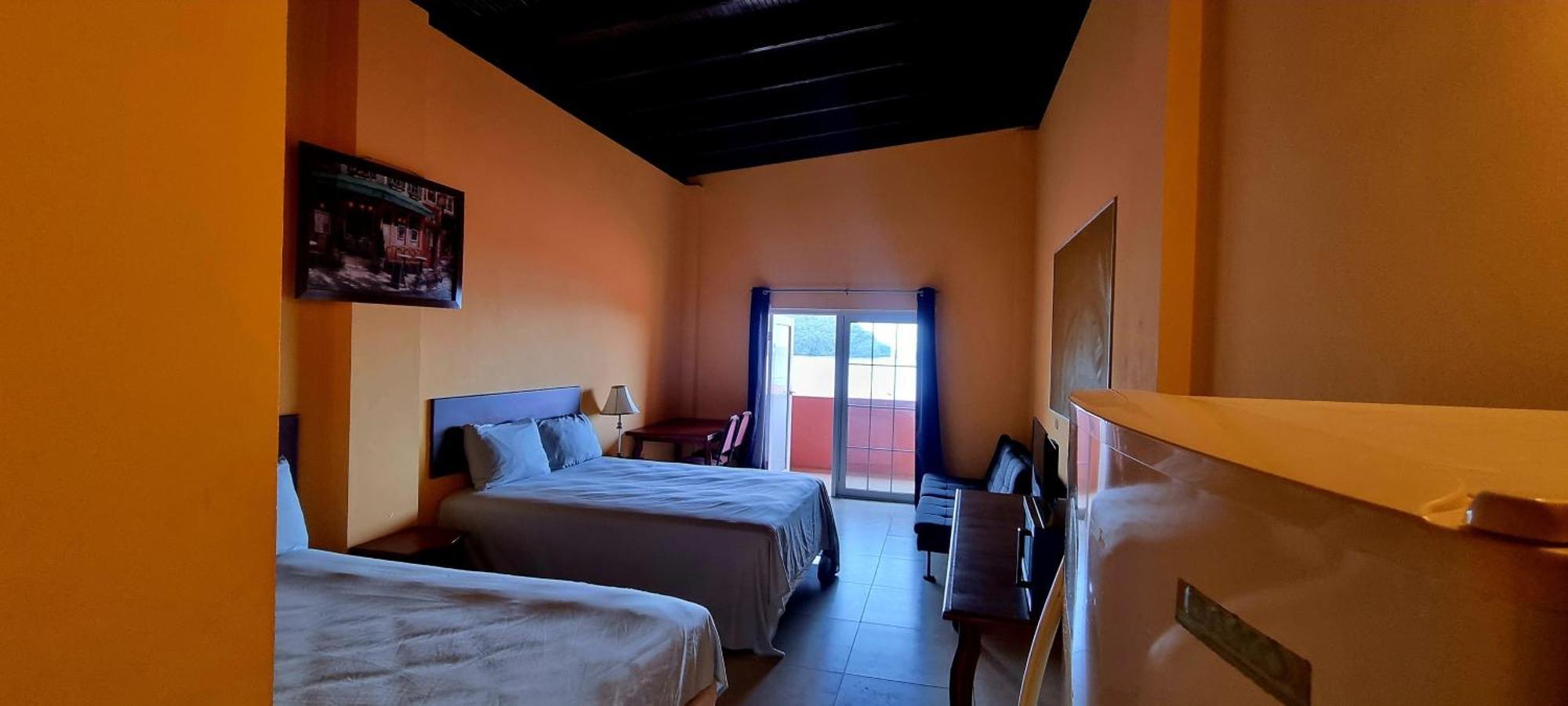 Las Cuevas Beach Lodge Екстериор снимка
