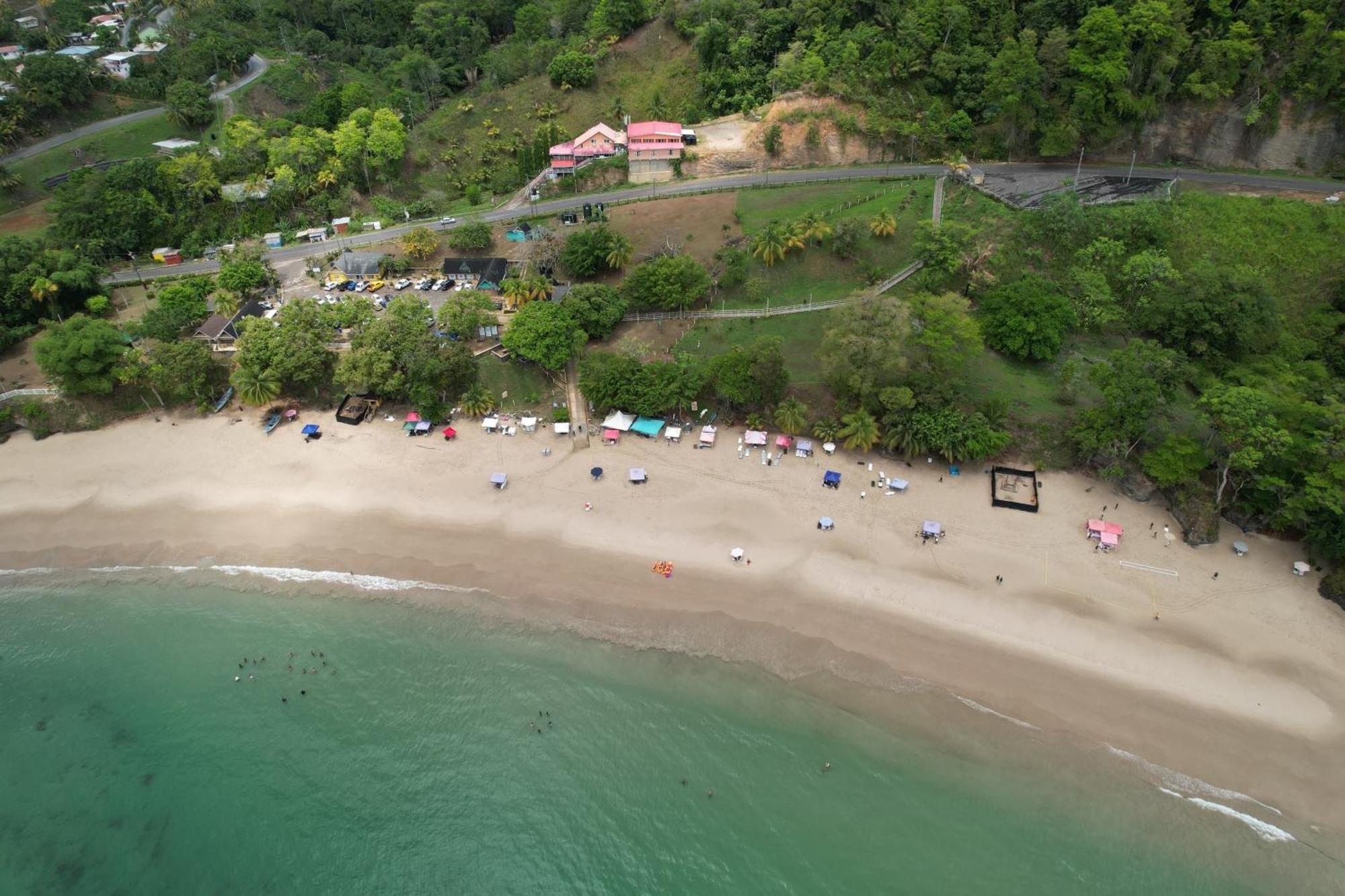Las Cuevas Beach Lodge Екстериор снимка
