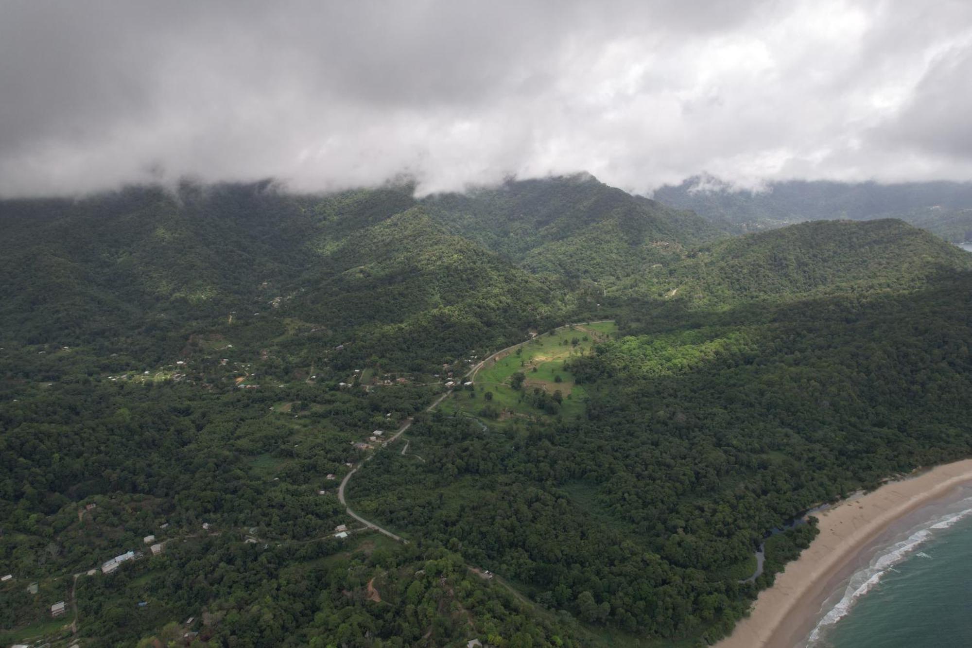 Las Cuevas Beach Lodge Екстериор снимка
